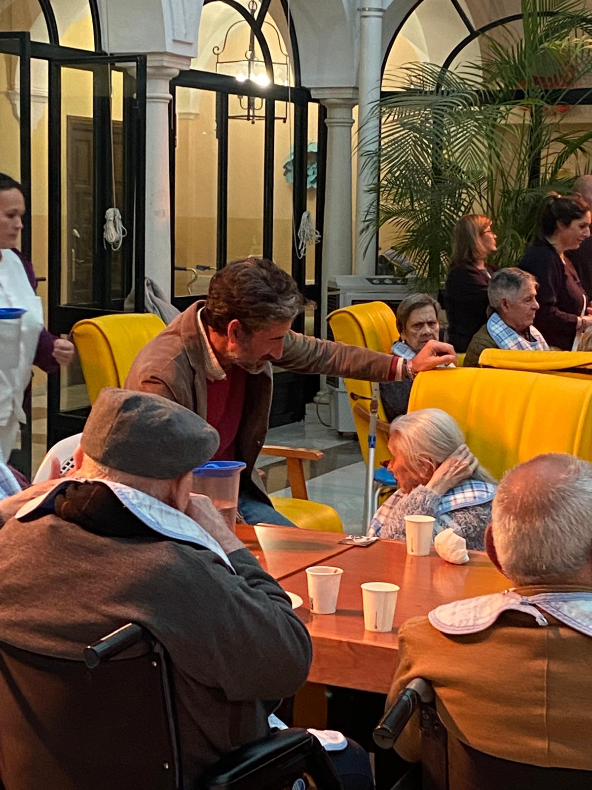 Visita a Residencia de Ancianos